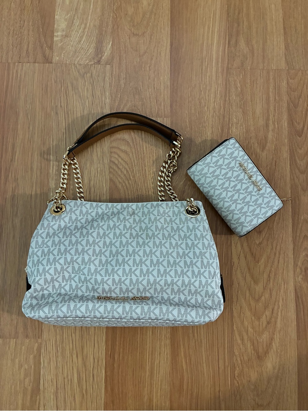 Michael Kors Set